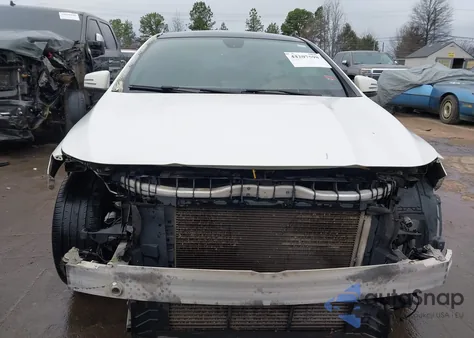 2014 Mercedes-Benz Cla 250 z USA, uszkodzony, nr VIN WDDSJ4EB7EN053561